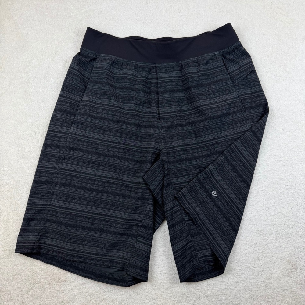 Lululemon T.H.E. Linerless Gray/ Black Stripe Men's Athletic Shorts 11" Size M